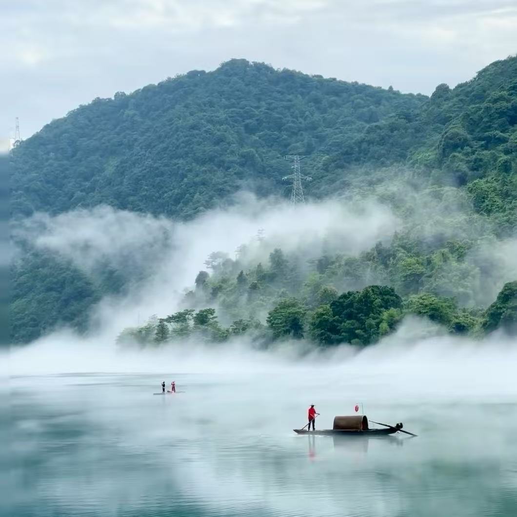 仰天湖+東江湖+高椅嶺+莽山五指峰3天2晚拼小團
