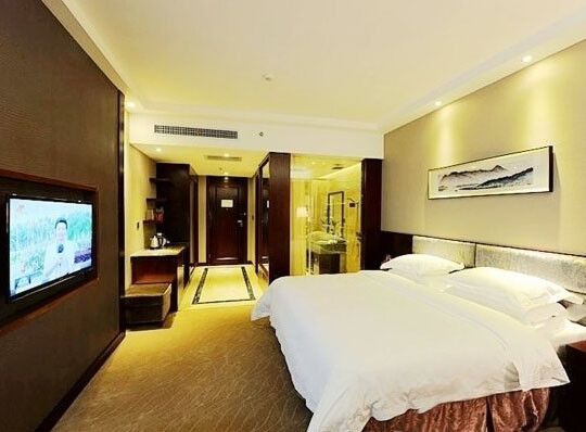 資興雄鑫豪廷酒店，東江湖畔的美景房，可定東江湖門票